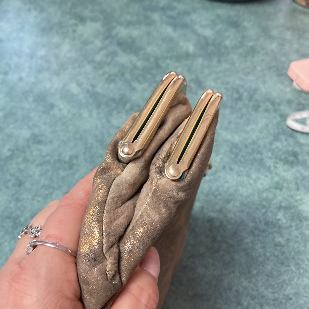 SOLD ‼️‼️Genuine HOBO The Lauren Suede Wallet Beige & Pink With Gold Effect EUC - Picture 4 of 12